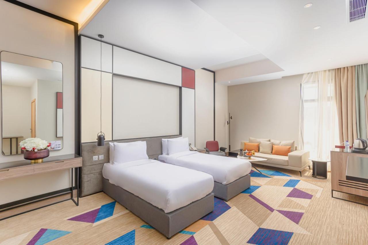 Ewaa Express Hotel - Al Jouf Sakakah Exteriör bild